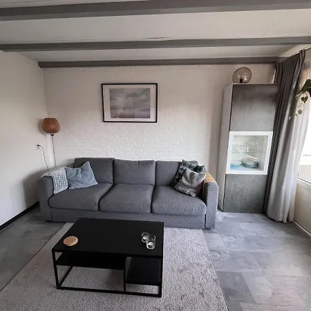 Lovely Vacation 2 Km From The Beach! *