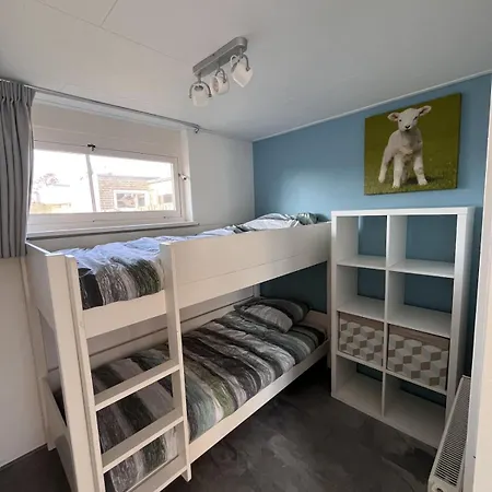 Lovely Vacation 2 Km From The Beach! Vakantiehuis *