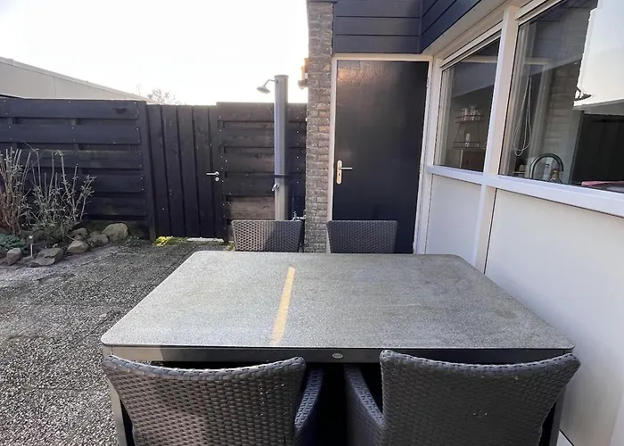 Lovely Vacation 2 Km From The Beach! Ferienhaus *