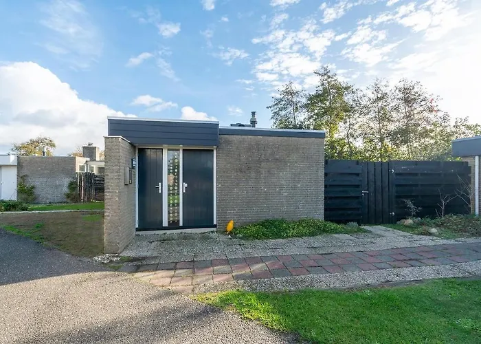 Lovely Vacation 2 Km From The Beach! *