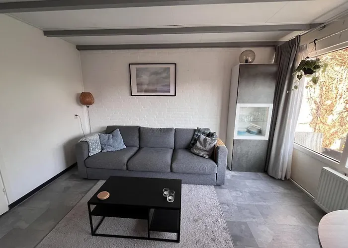 Lovely Vacation 2 Km From The Beach! *