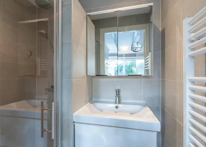 Lovely Vacation 2 Km From The Beach! Ferienhaus *